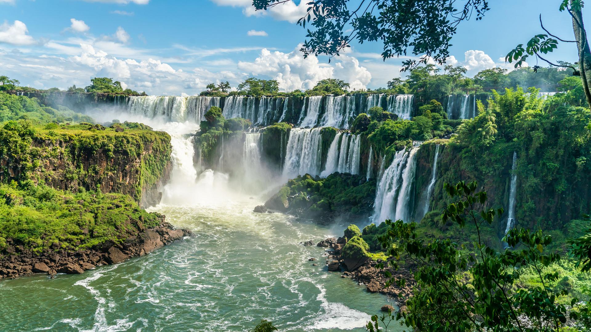 Buenos Aires y Puerto Iguazu