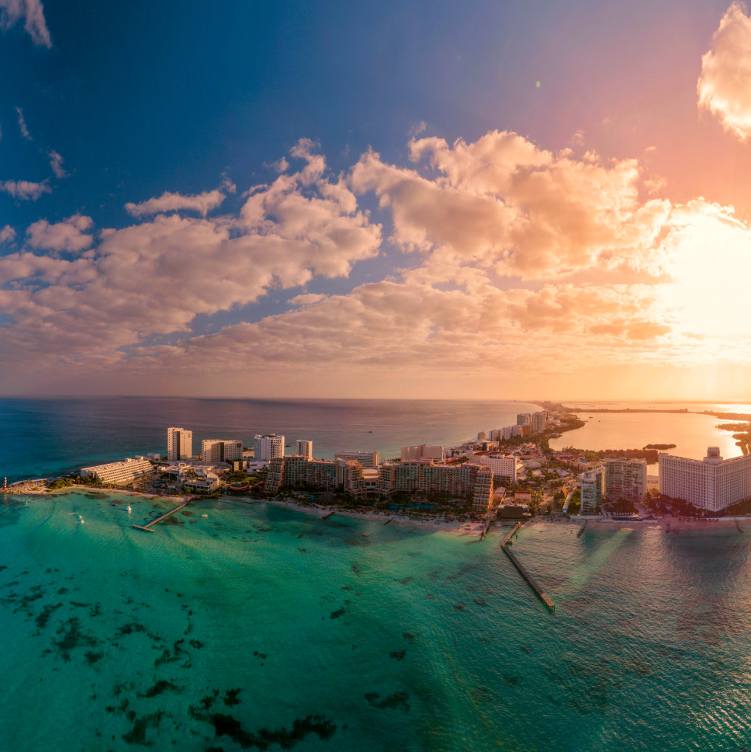 CANCUN TRAVELLER MONDAY