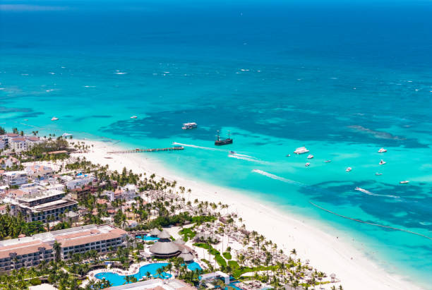 PUNTA CANA Y PANAMÁ